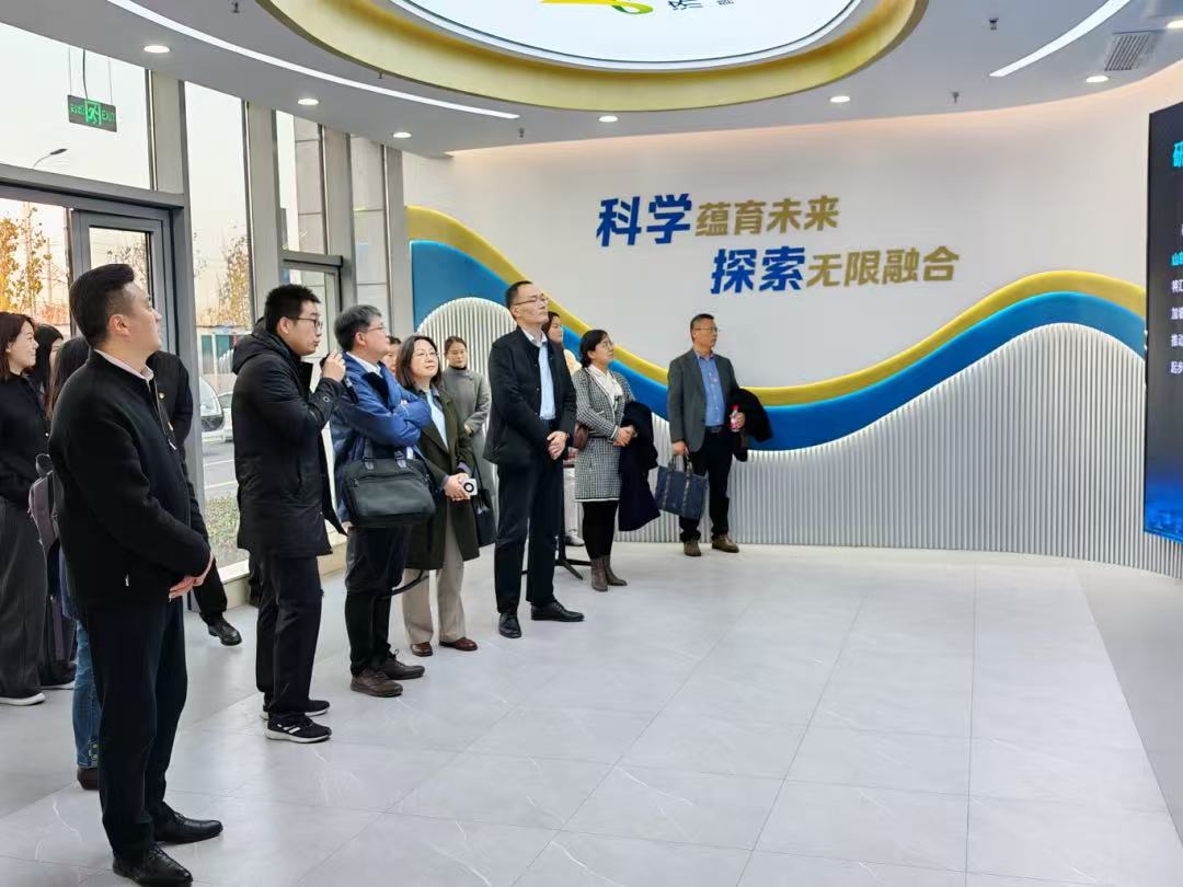 省商务厅亚洲处党支部赴济南起步区开展联学联建“主题党日”活动